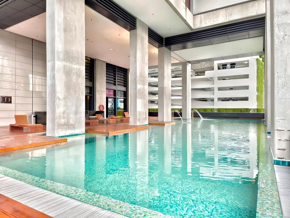 Pool view, Swimming pool