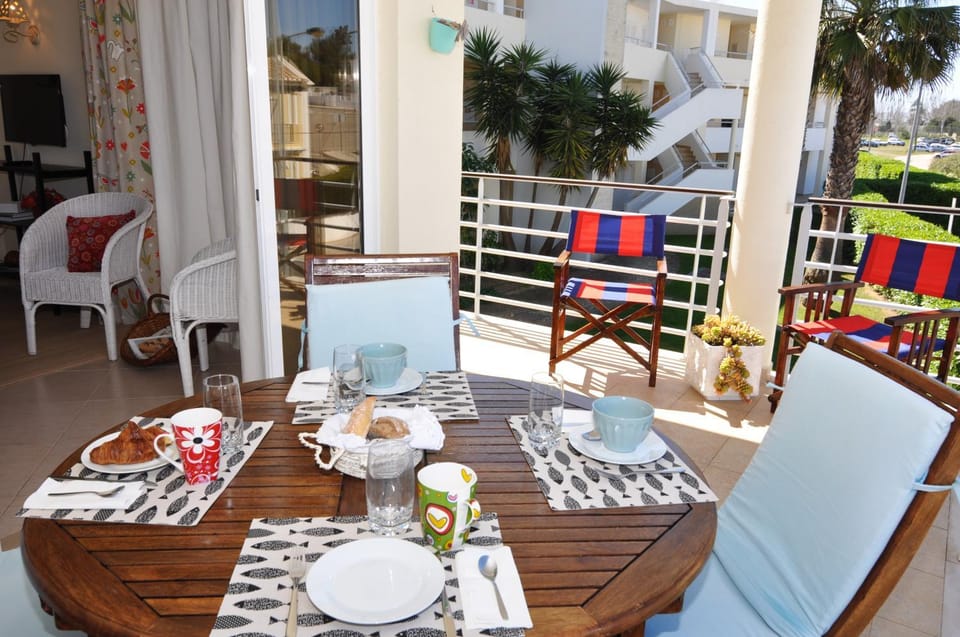 Balcony/Terrace, Dining area