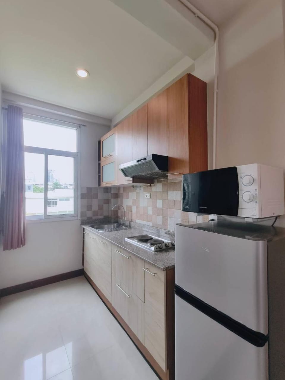 Cloud no 4 Green n Quiet Heart BKK With a Balcony Apartment in Bangkok
