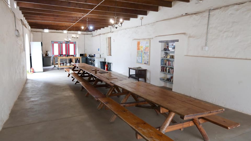 Kitchen or kitchenette, Seating area, Dining area