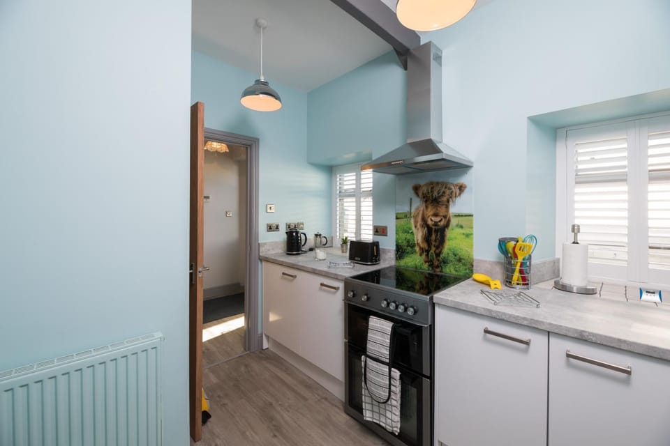 Coffee/tea facilities, Kitchen or kitchenette