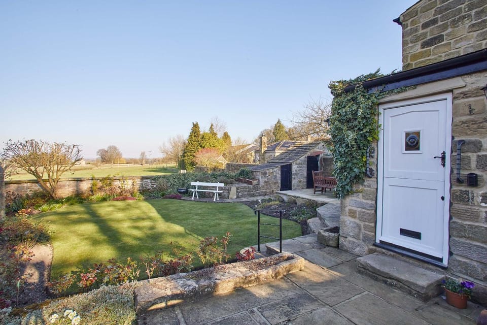 Garden, Garden view