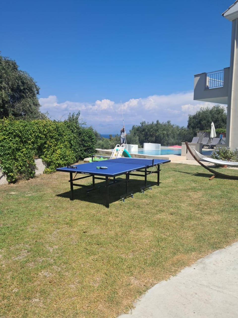 Table tennis