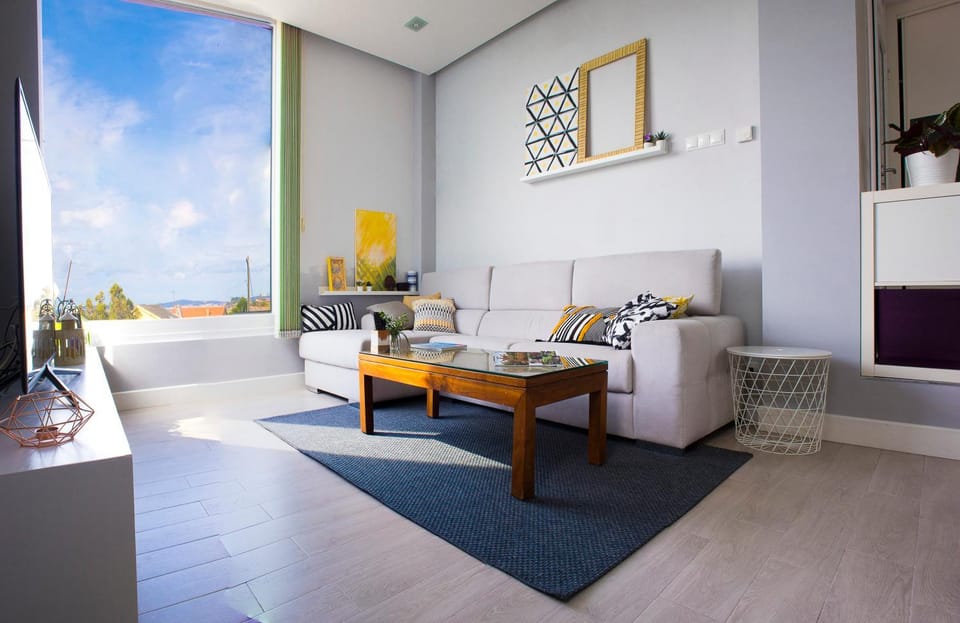 Living room, Photo of the whole room