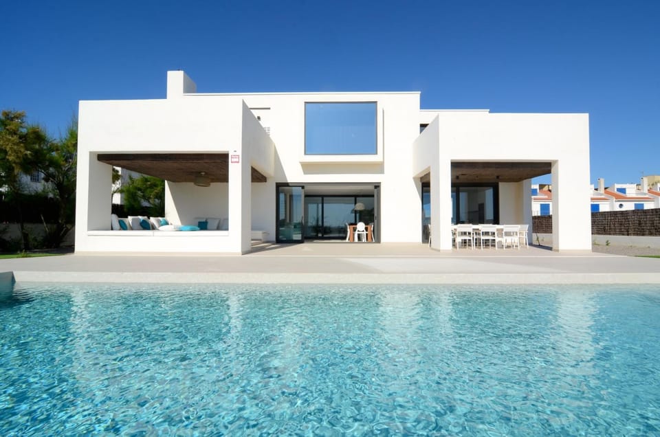 Property building, Swimming pool