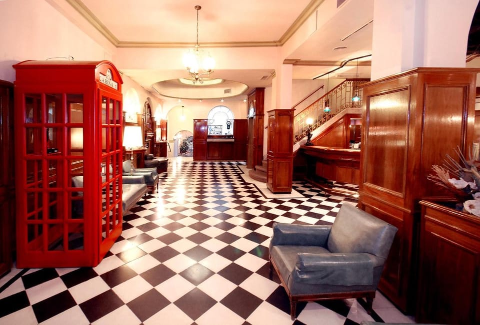 Property building, Staff, People, Lobby or reception, Family