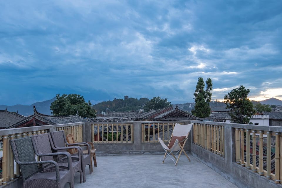 Balcony/Terrace, Mountain view