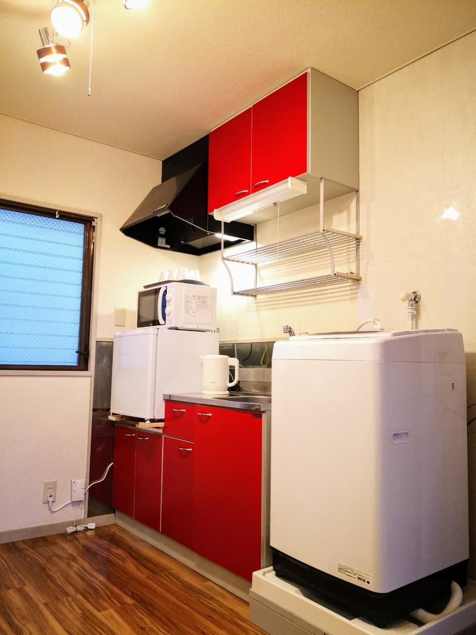 minibar, washing machine