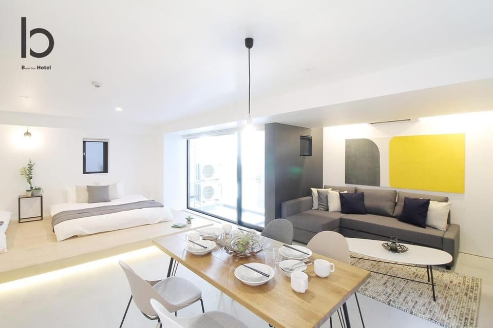b hotel Heiwaodori 402 - Brand New Apt Famous Hiroshima Dori 6ppl Apartment in Hiroshima