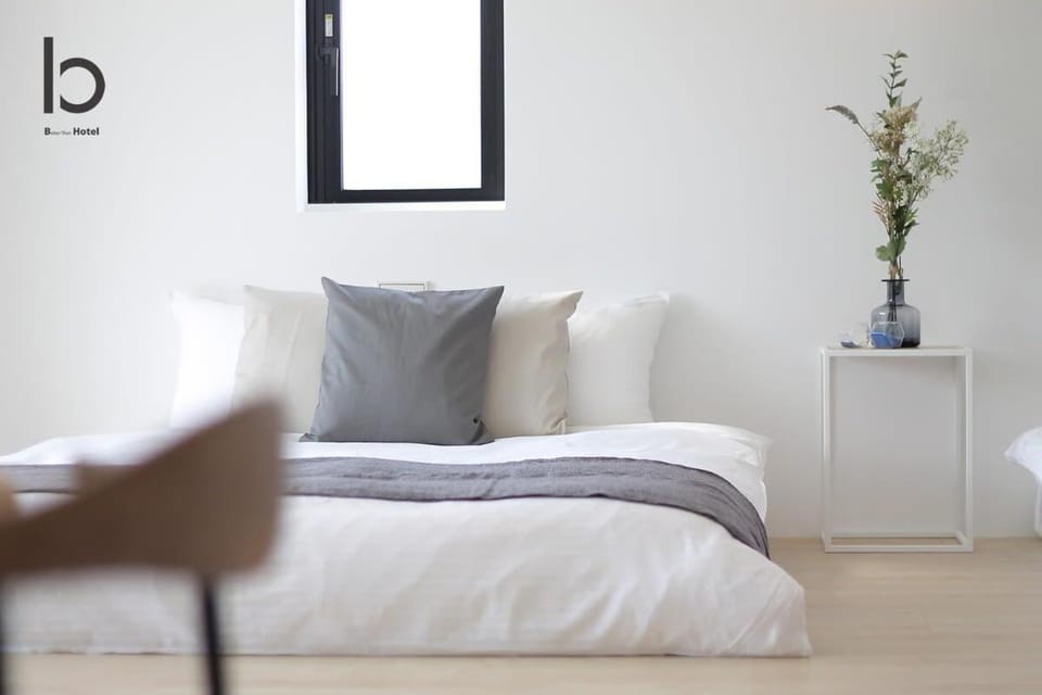 b hotel Heiwaodori 801 - New Apt in Famous Hiroshima Dori for 6p Apartment in Hiroshima