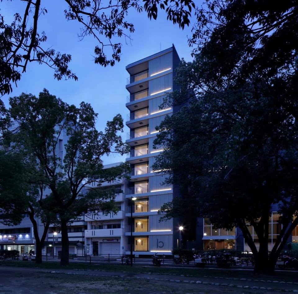b hotel Heiwaodori 901 - New Apt in Famous Hiroshima Dori For 6p Apartment in Hiroshima