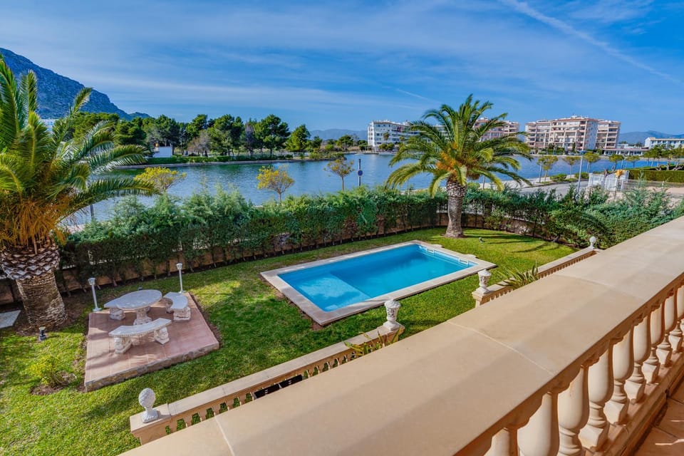 View (from property/room), Balcony/Terrace, Lake view, Pool view, Swimming pool