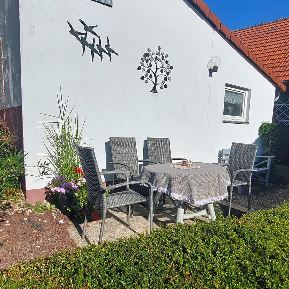 Property building, Balcony/Terrace