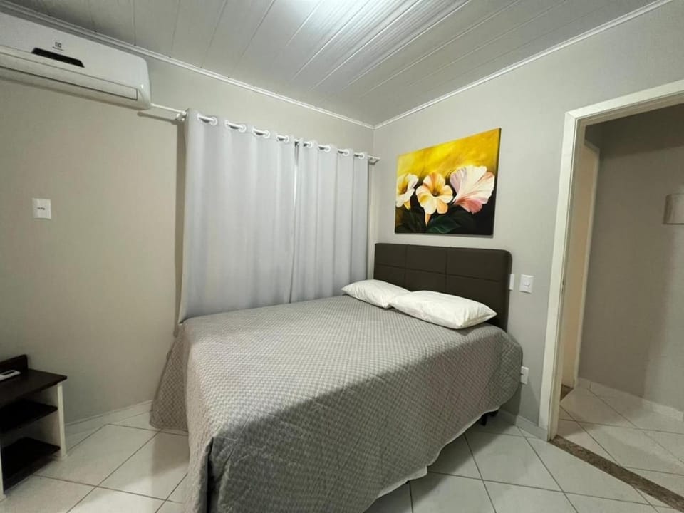 Residencial Elsa Tarcila House in Bombinhas