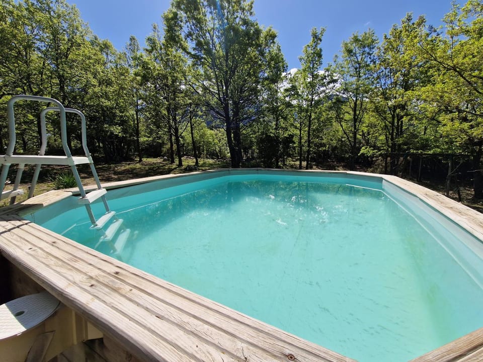 Day, Natural landscape, Pool view, Swimming pool