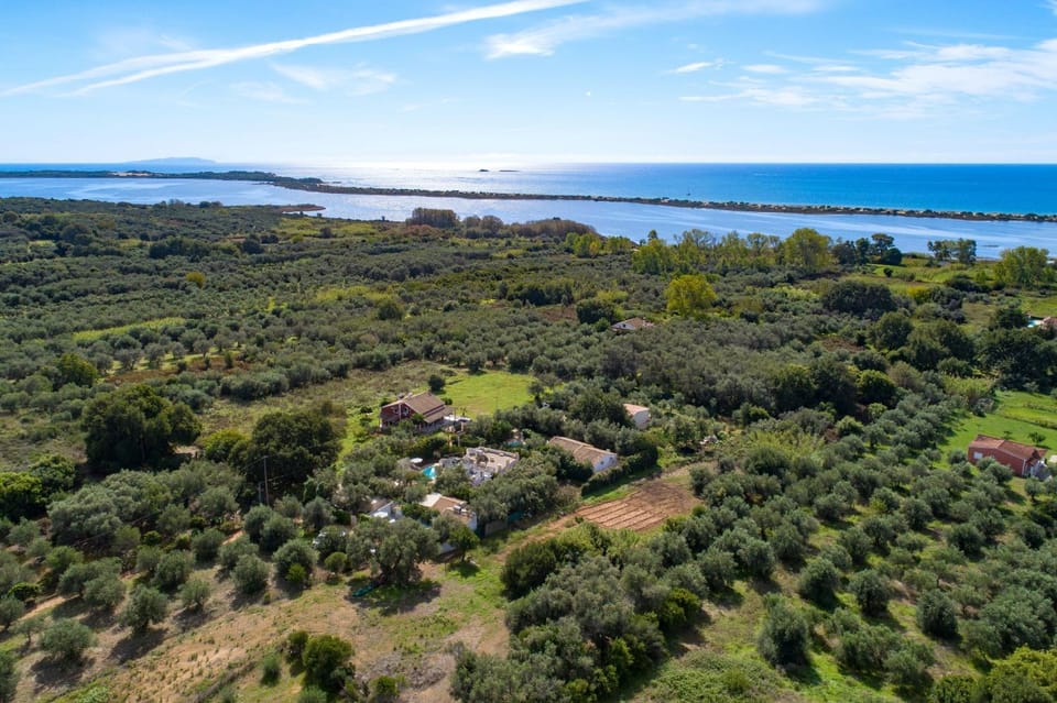 Nearby landmark, Natural landscape, Bird's eye view
