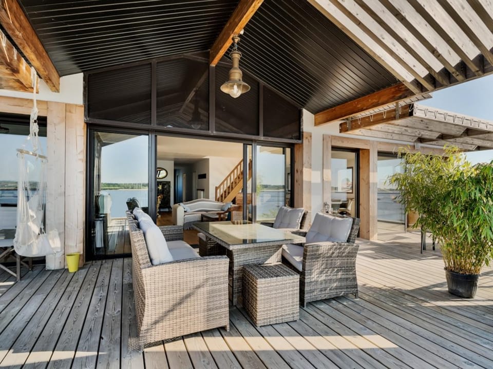 Arcachon - Aiguillon - T5 Charmant avec Terrasse, Parking Sécurisé et WiFi - FR-1-319-404 Apartment in Arcachon