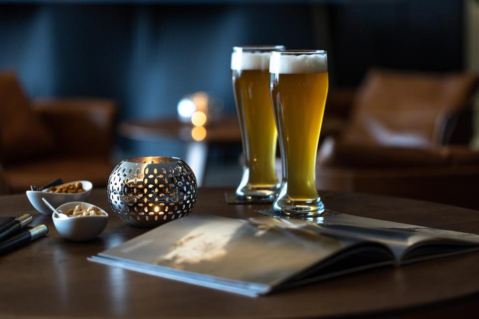 Lounge or bar