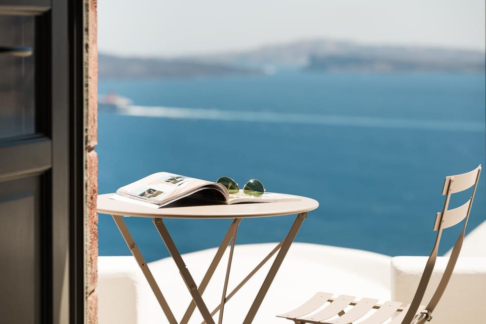 Armenaki Hotel in Oia