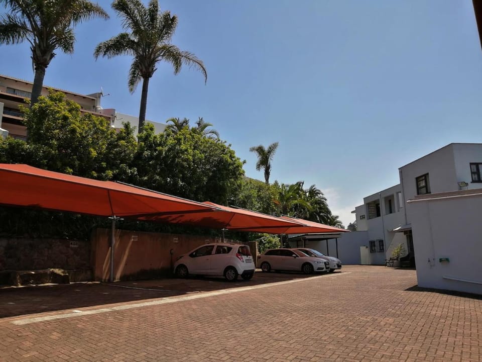 Property building, Parking
