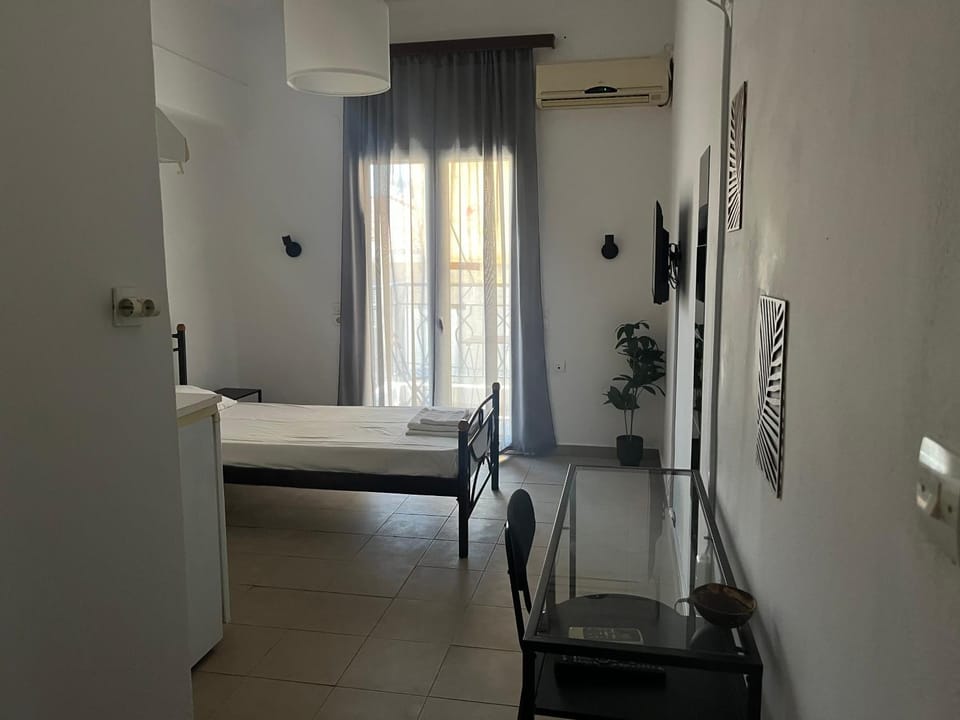 Ermou Studios Apartment in Euboea