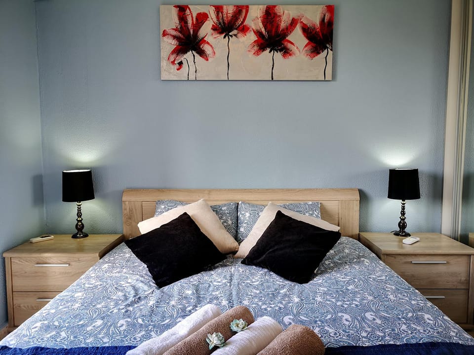 Tedy's Townhouse-Margarita Gardens House in Paphos