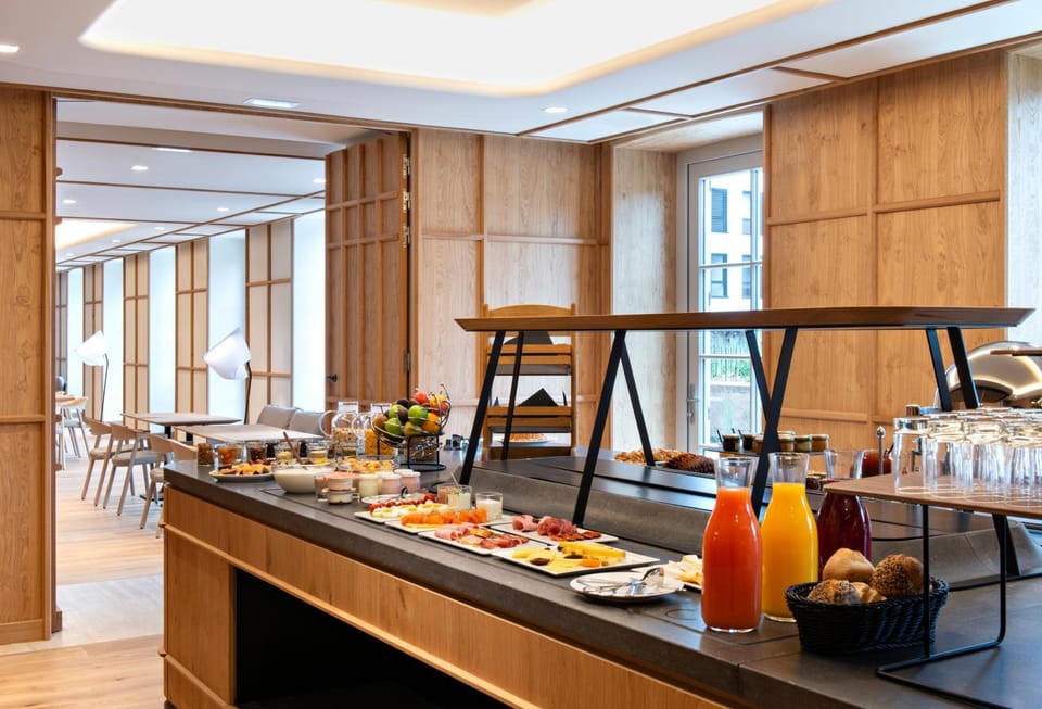 Buffet breakfast
