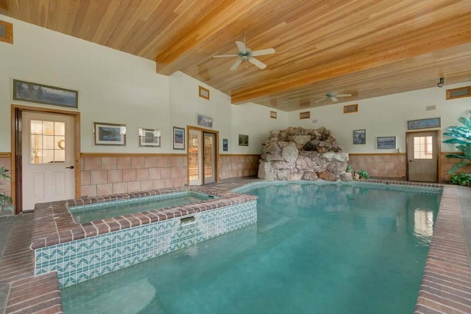 Seasons at McCall by Casago McCall - Donerightmanagement House in McCall