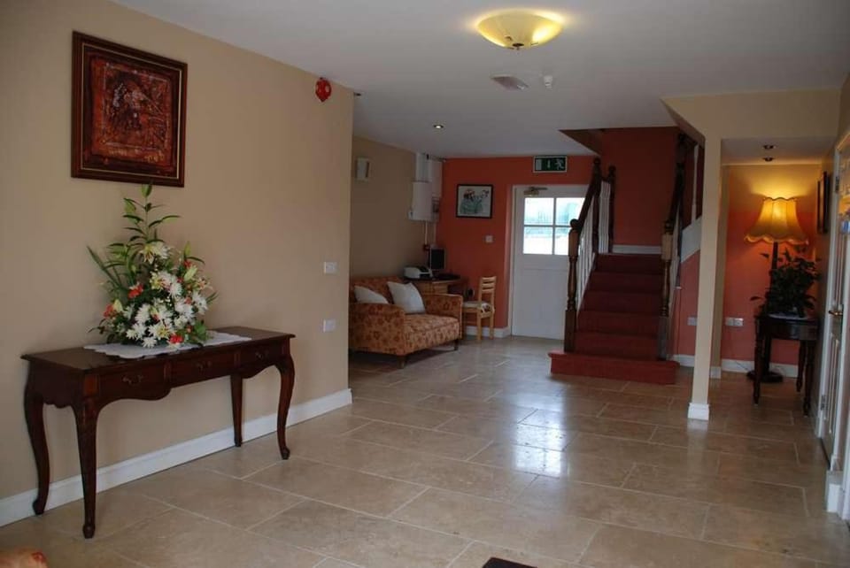 Day, Lobby or reception