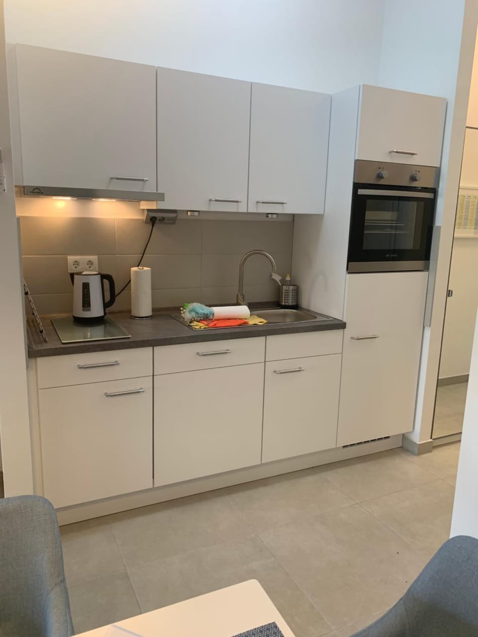 Kitchen or kitchenette