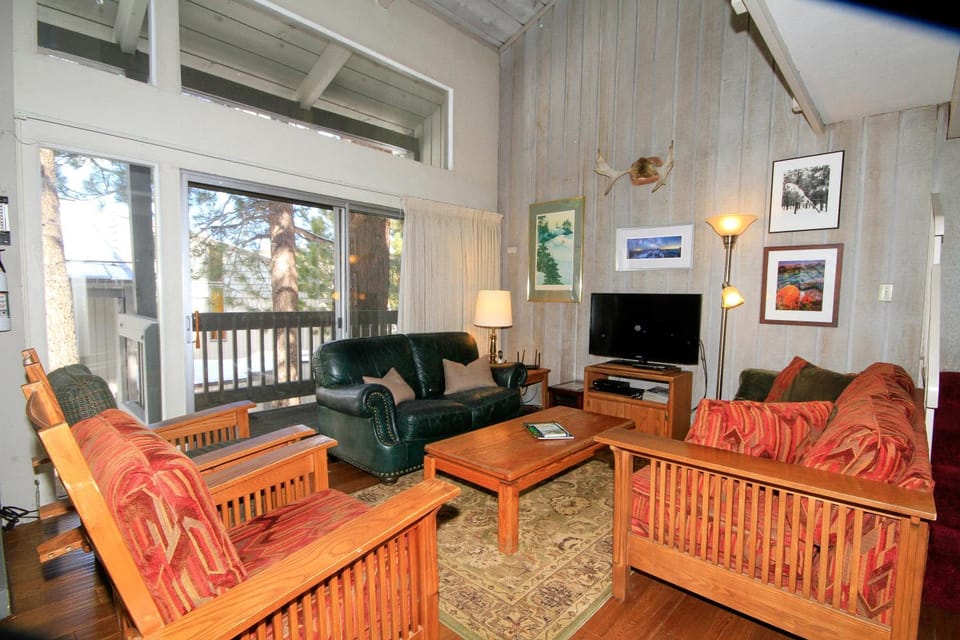 SIerra Park Villas #06 House in Mammoth Lakes