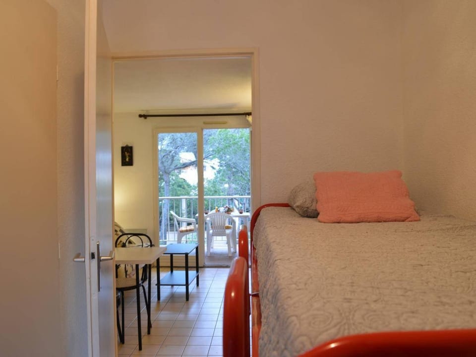 Studio cabine avec piscine, tennis et parking à 400m de la plage - 4 couchages, Saint-Aygulf - FR-1-226A-89 Cabin in Fréjus