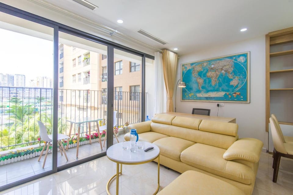 BOM HOMES- VINHOMES D'CAPITAL- SERVICE APARTMENt Apartment in Laos