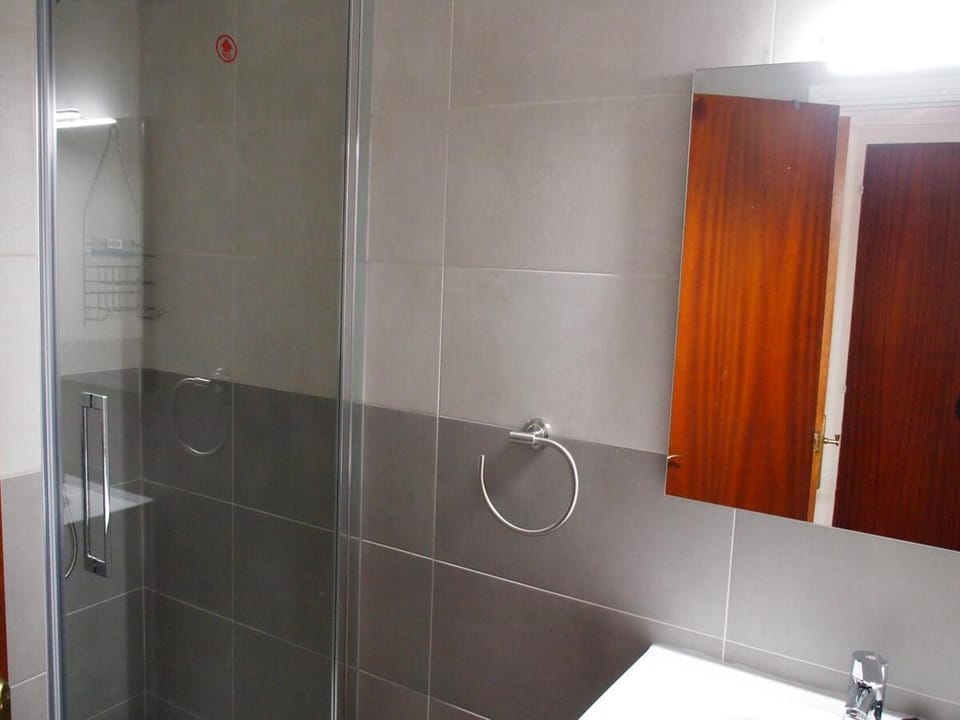 LA PLAGE 44B Apartment in Roses