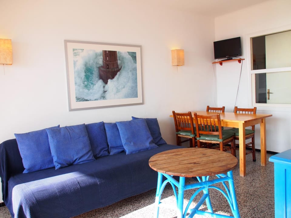 MIRAMAR 9A Apartment in Roses