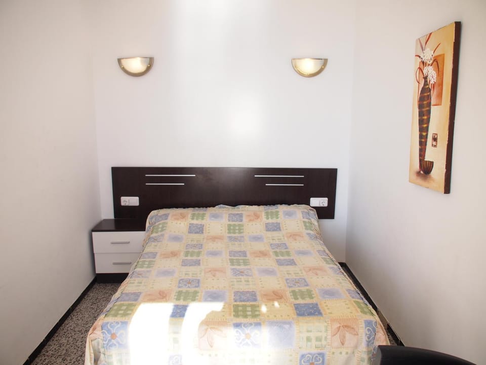 MIRAMAR 22B Apartment in Roses