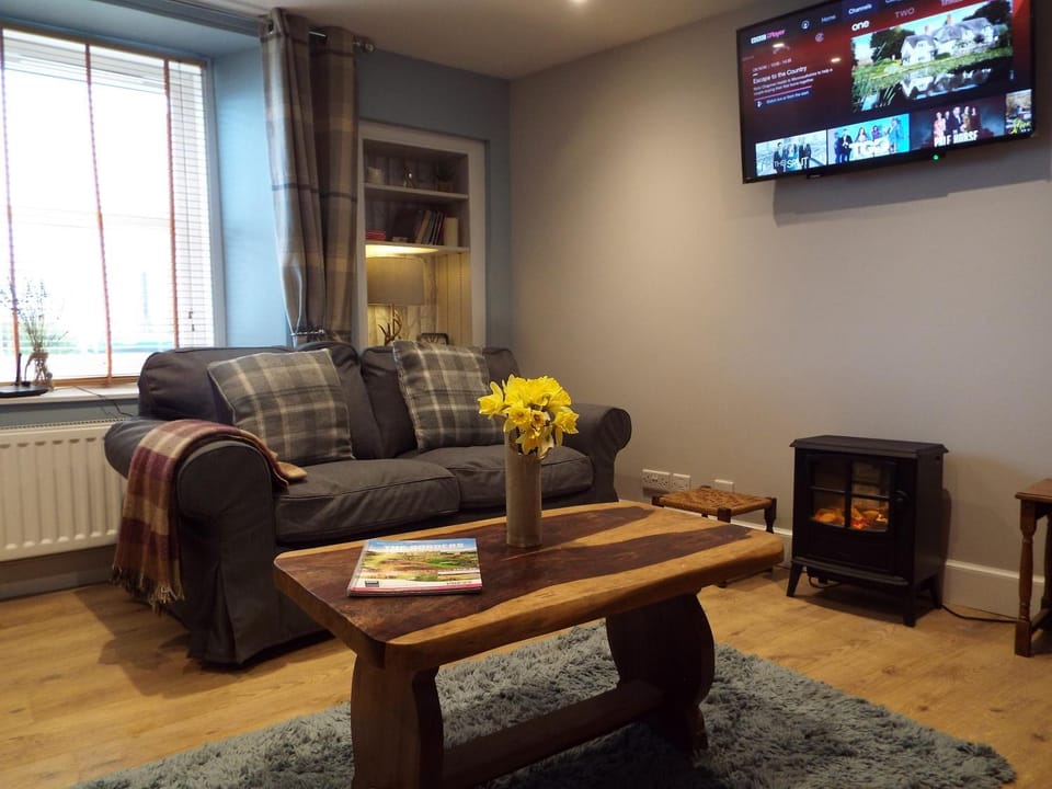 Rosybank Cottage Coldstream by the Tweed House in Scotland