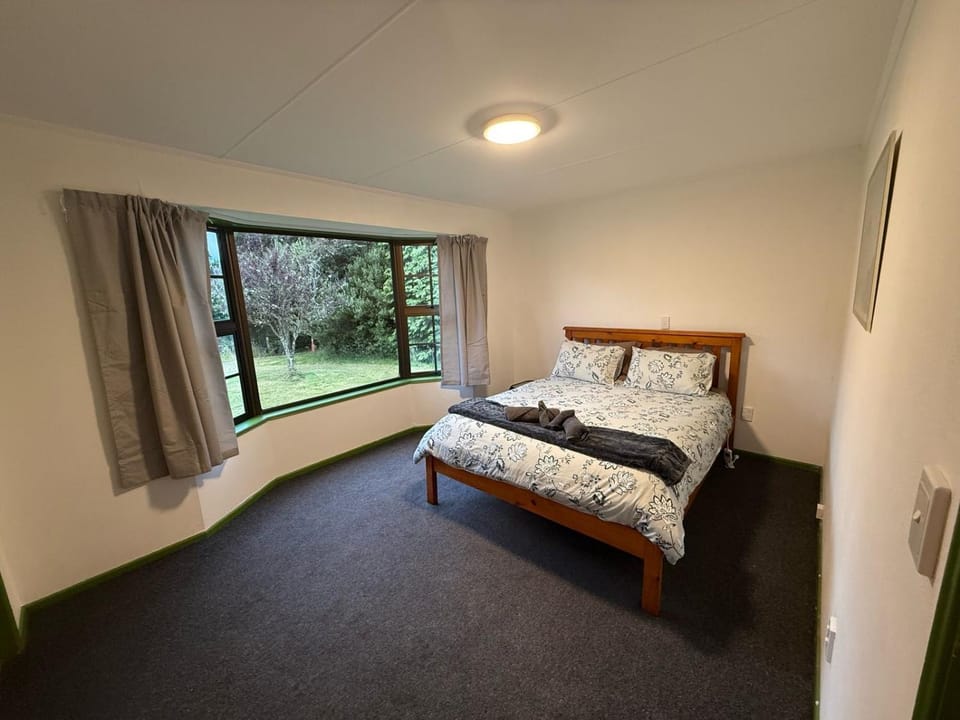 The Whistling Frog Resort Campground/ 
RV Resort in Otago