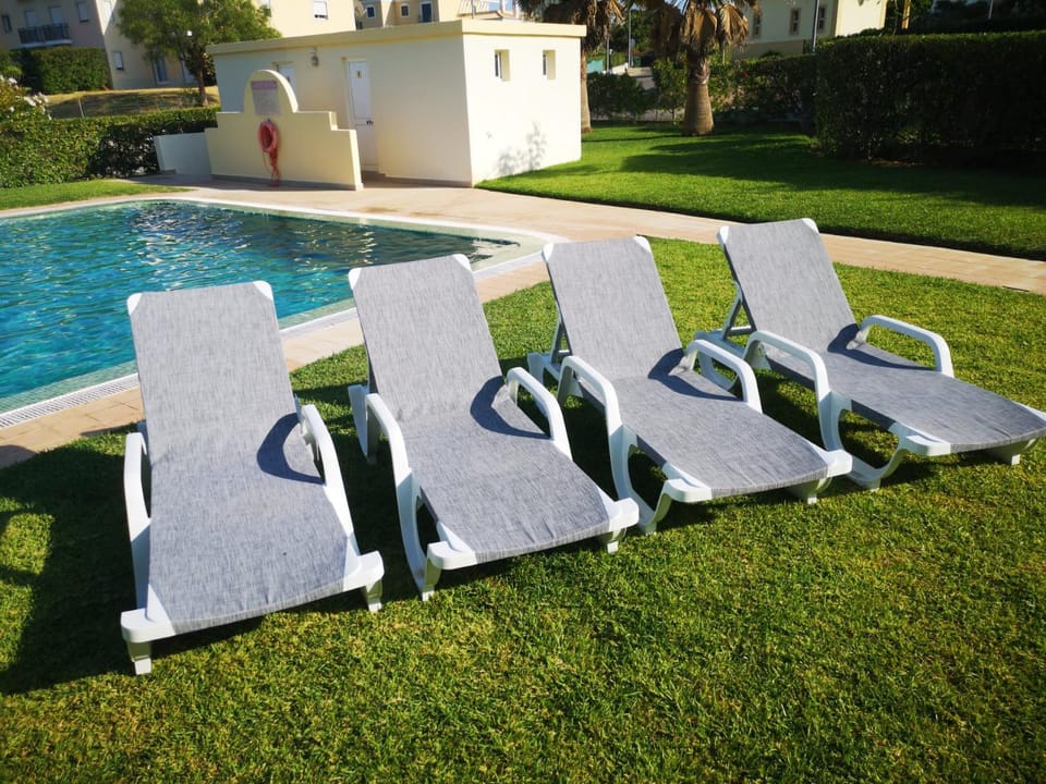 Garden, Swimming pool