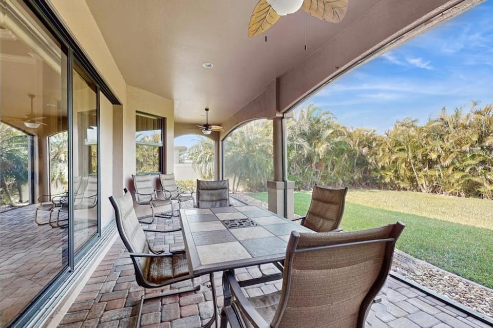 Cape Coral Getaway House in Cape Coral