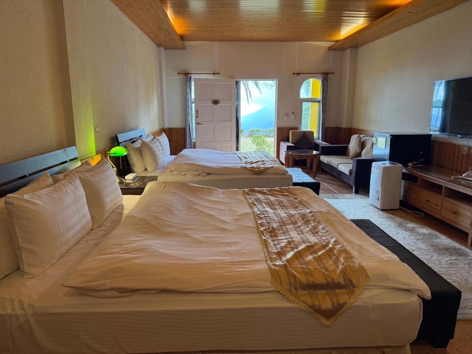 Cingjing Brilliant Twins of Seattle Vacation rental in Taiwan, Province of China