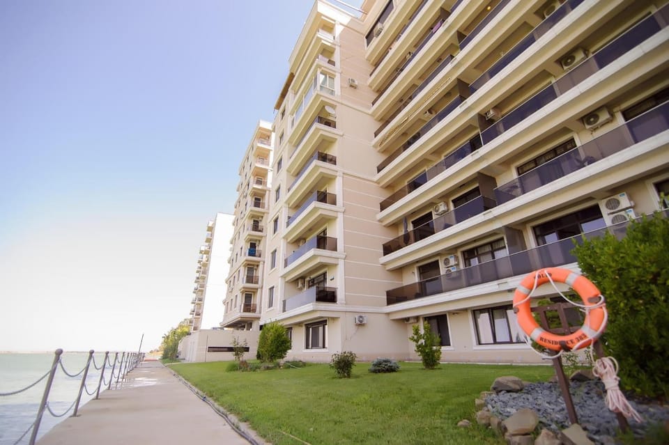 Property building, Natural landscape