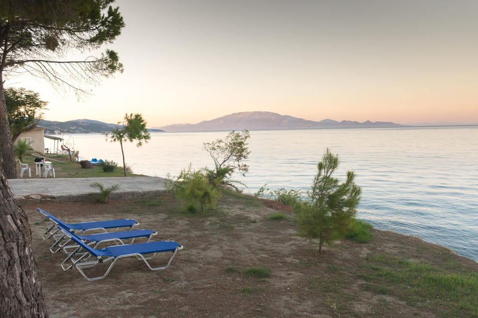 Sea view, sunbed