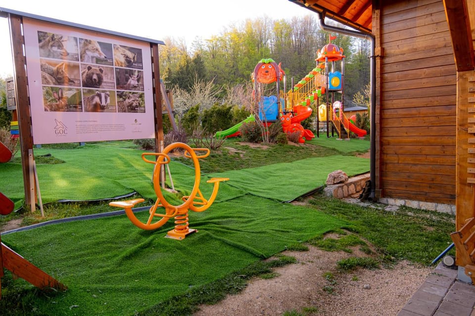 Kedar selo Goč House in Serbia