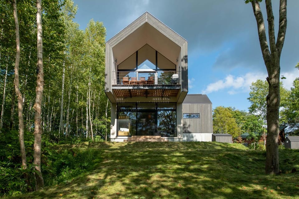 Property building, Natural landscape