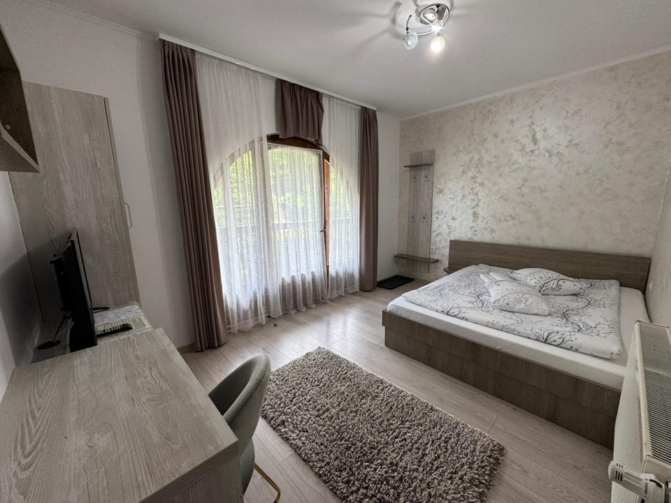 Pensiunea Aby Bed and Breakfast in Romania