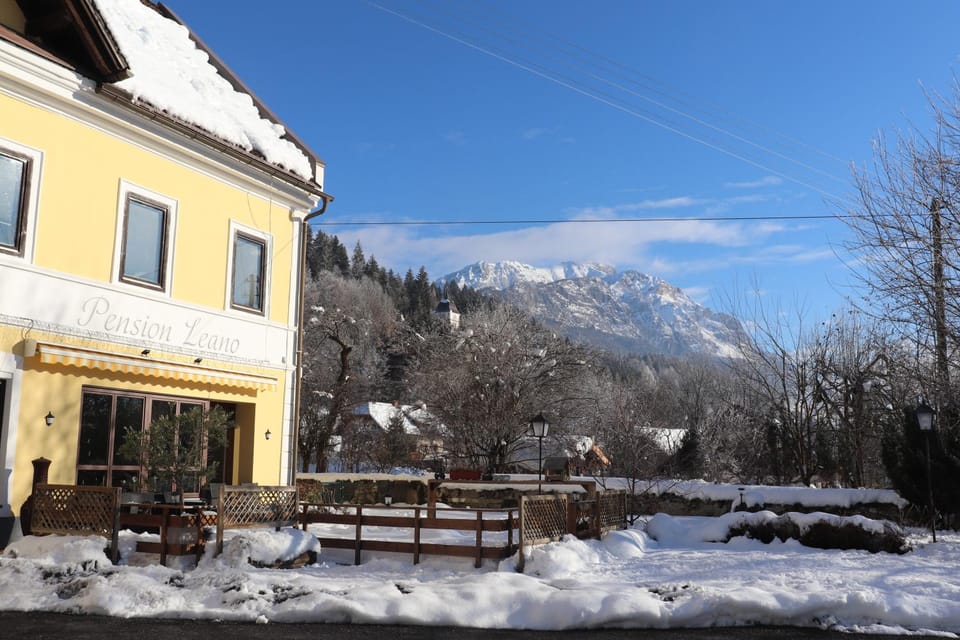 Property building, Winter, Garden, Balcony/Terrace