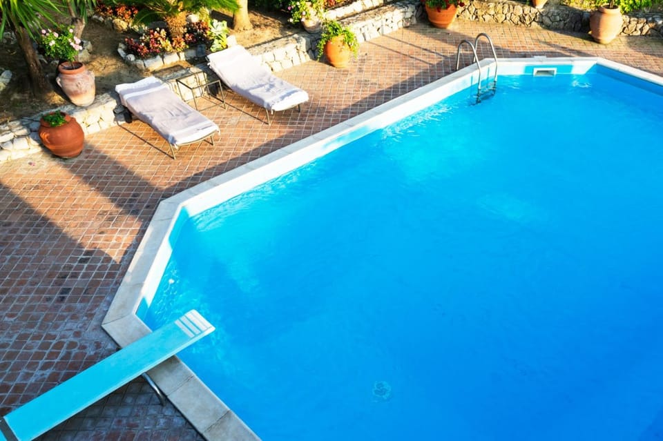 Pool view, Swimming pool, sunbed