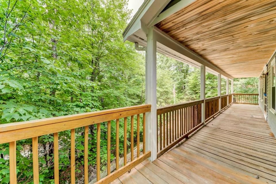 15 Chocorua View Drive House in Madison