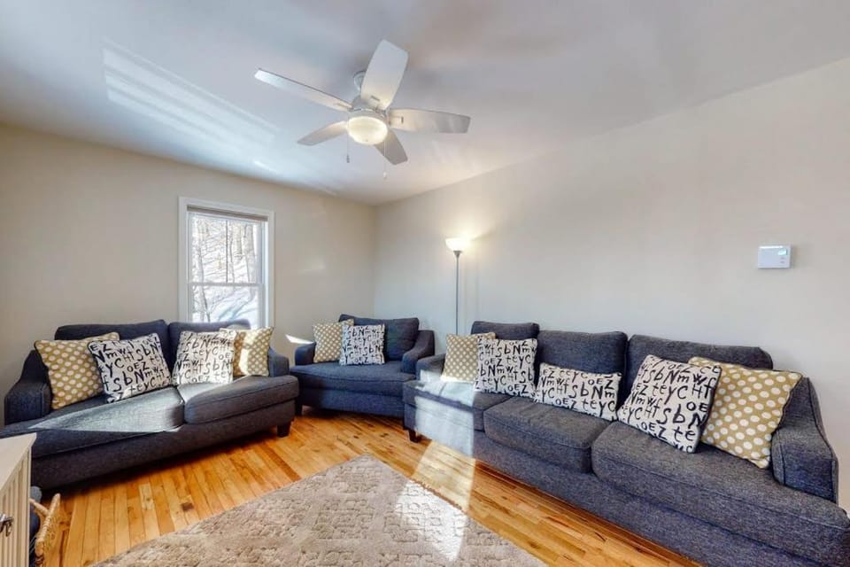 15 Chocorua View Drive House in Madison